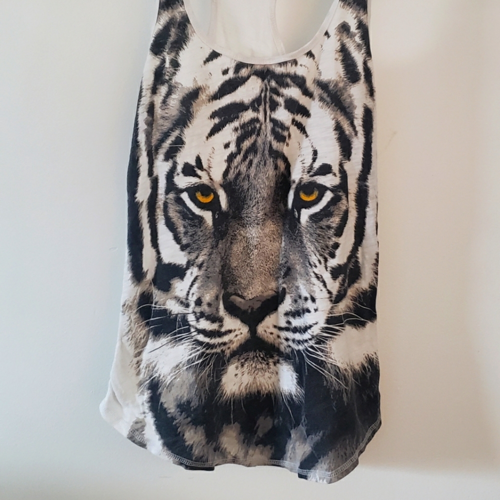 Tiger shirt